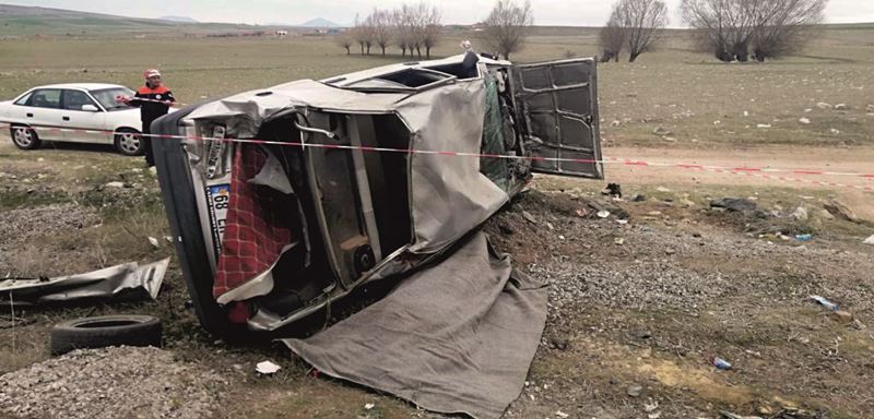 Aksaray Nevşehir yolunda kaza 1 ölü 3 yaralı