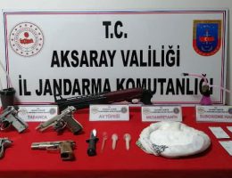 Aksaray Jandarma’dan Uyuşturucu ve silah operasyonu