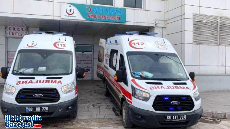 Aksaray’da Kamyonet devrildi 4 kişi yaralandı