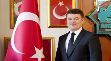 Aksaray Belediye Başkanı Dr. Evren Dinçer “Çanakkale Geçilmez”