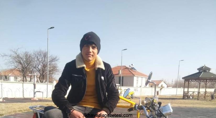 Aksaray’da, minibüs ile çarpışan motosiklet sürücüsü yaşamını kaybetti